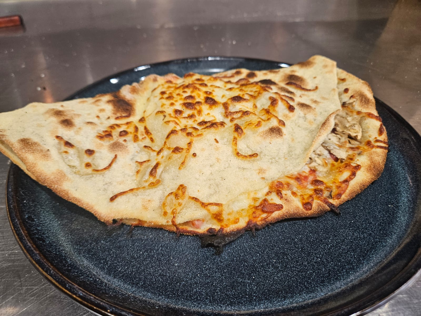 WhatsApp Image 2025-10-14 at 16.38.43